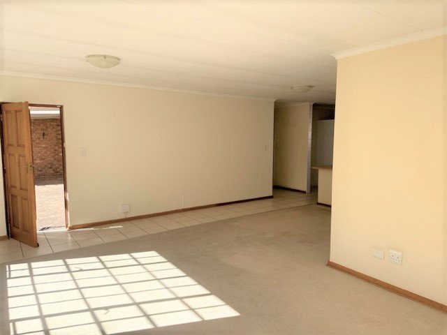 3 Bedroom Property for Sale in Honeydew Gauteng