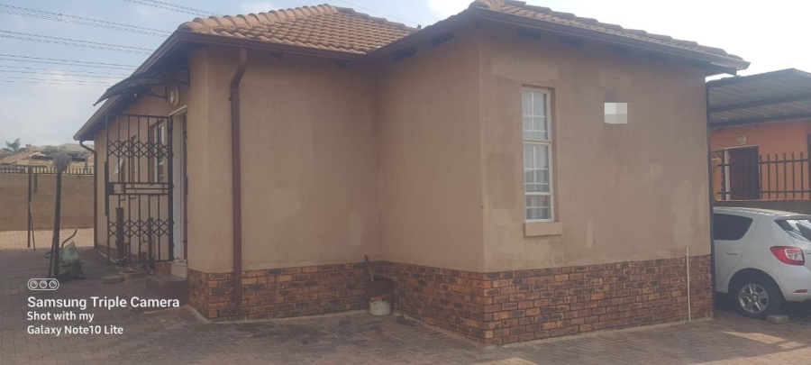 To Let 3 Bedroom Property for Rent in Atteridgeville Gauteng