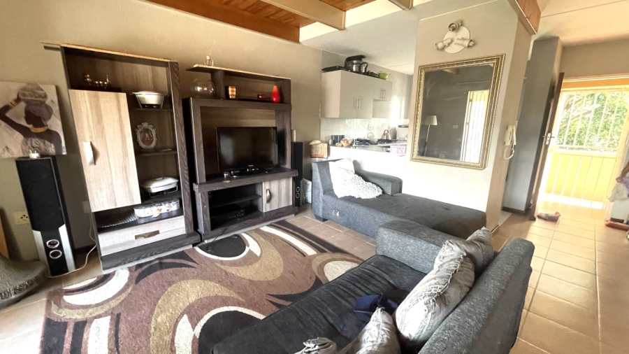 1 Bedroom Property for Sale in Magalieskruin Gauteng