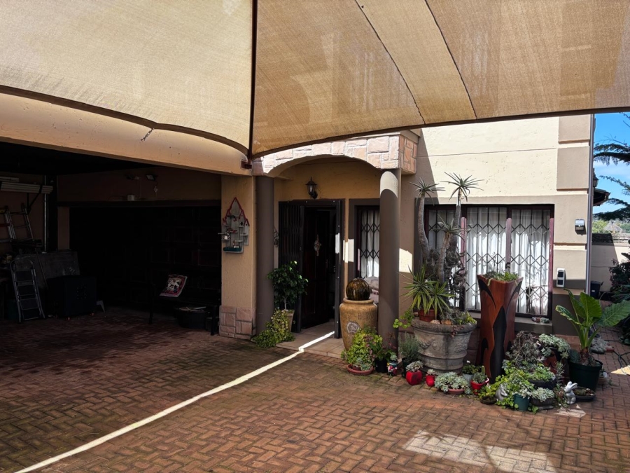 3 Bedroom Property for Sale in Quellerie Park Gauteng