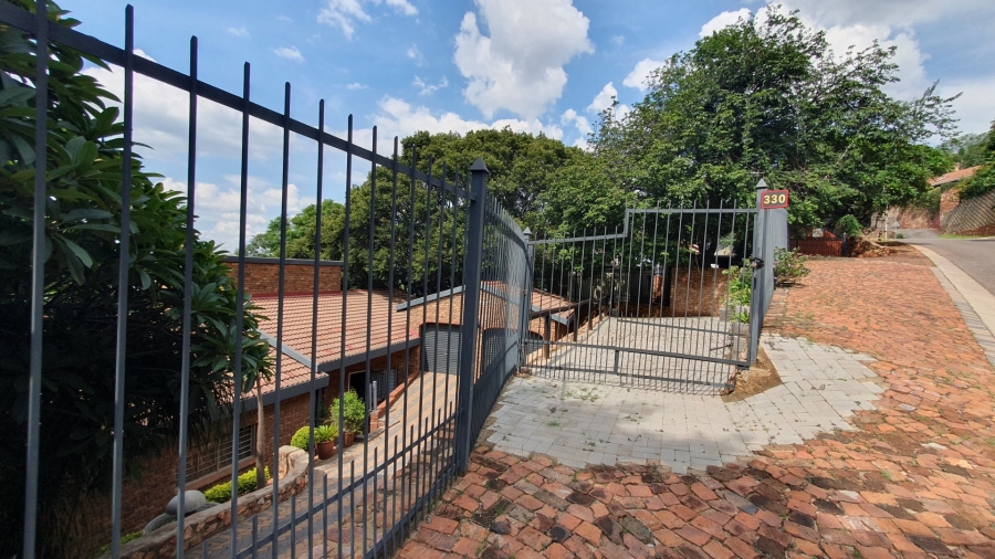 3 Bedroom Property for Sale in Magalieskruin Gauteng