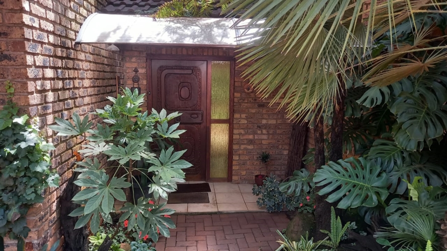 3 Bedroom Property for Sale in Bedfordview Gauteng