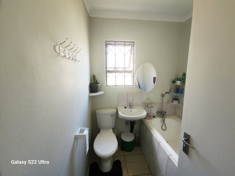 To Let 3 Bedroom Property for Rent in Dawn Park Gauteng