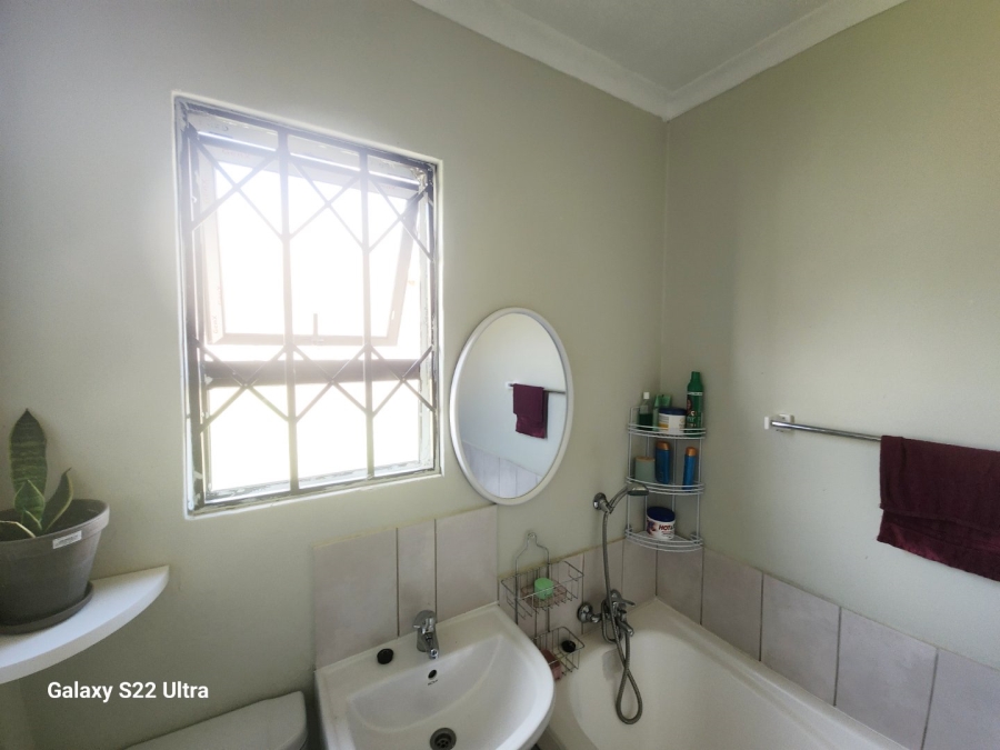 To Let 3 Bedroom Property for Rent in Dawn Park Gauteng