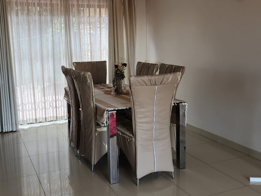 3 Bedroom Property for Sale in Ridgeway Gauteng