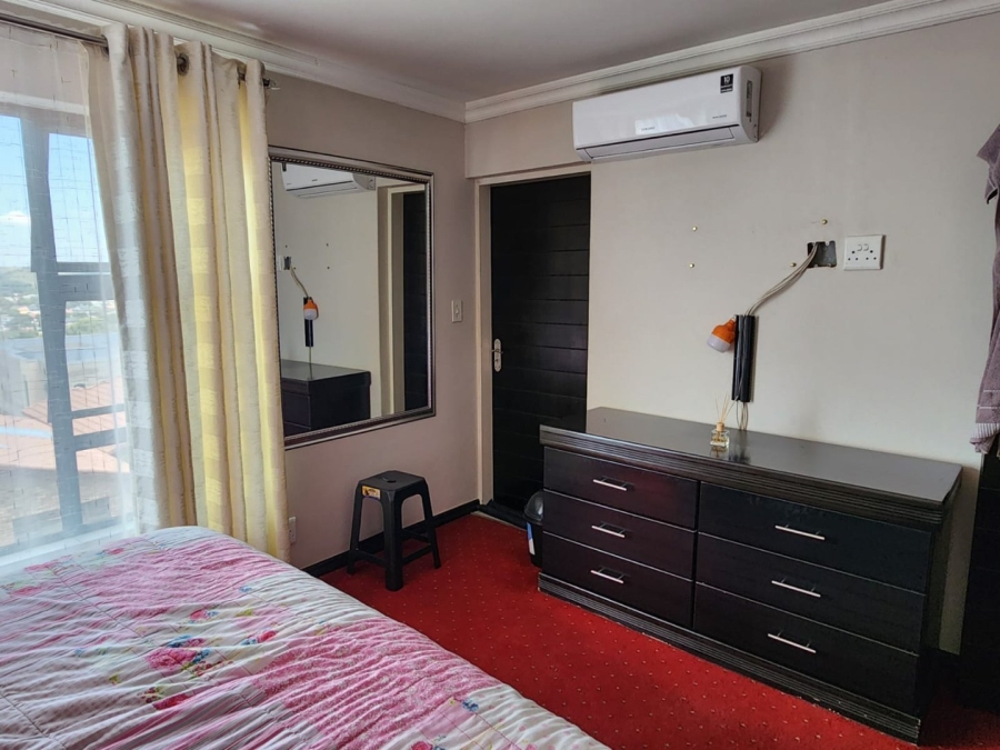 3 Bedroom Property for Sale in Ridgeway Gauteng
