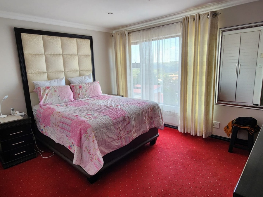 3 Bedroom Property for Sale in Ridgeway Gauteng