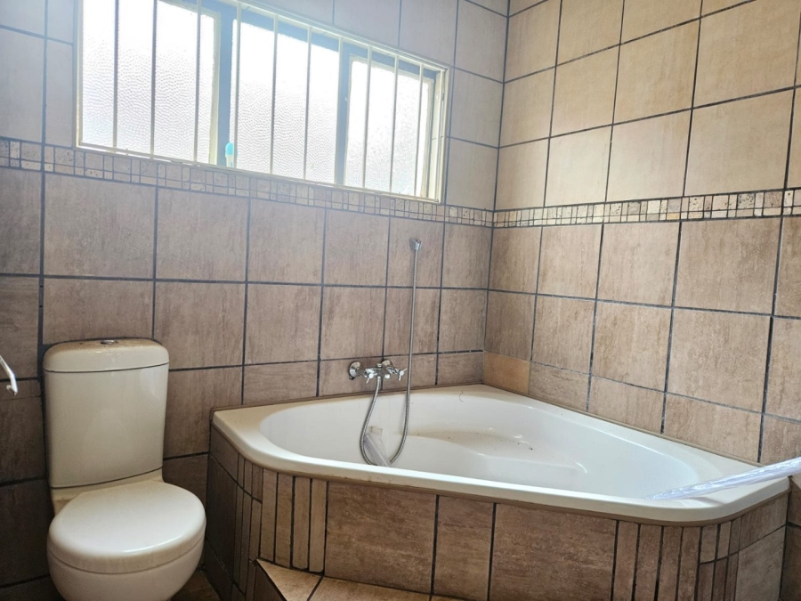 3 Bedroom Property for Sale in Selwyn Gauteng