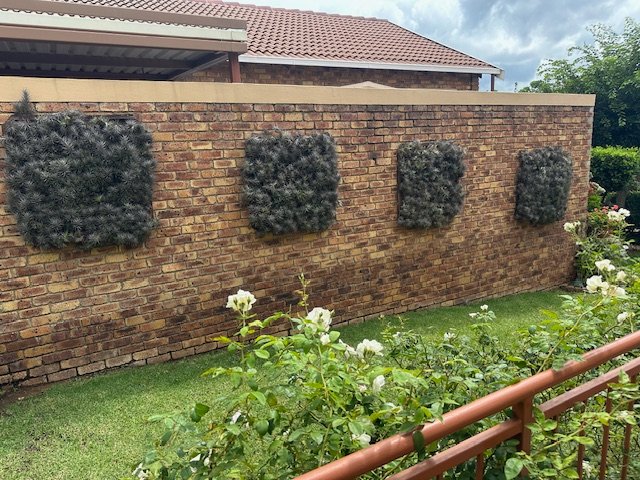 2 Bedroom Property for Sale in Honeydew Grove Gauteng