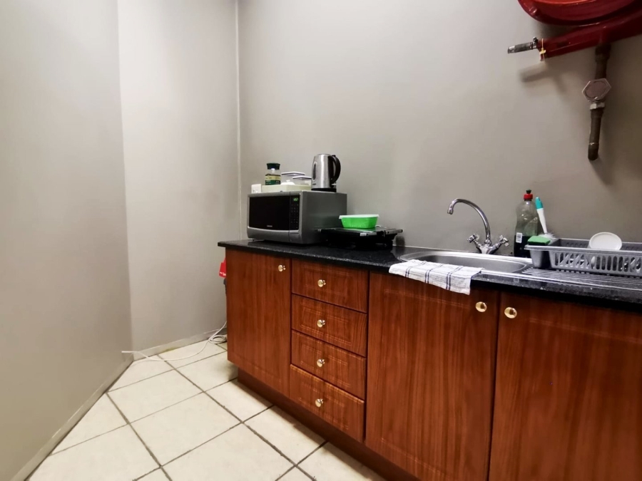  Bedroom Property for Sale in Brooklyn Gauteng