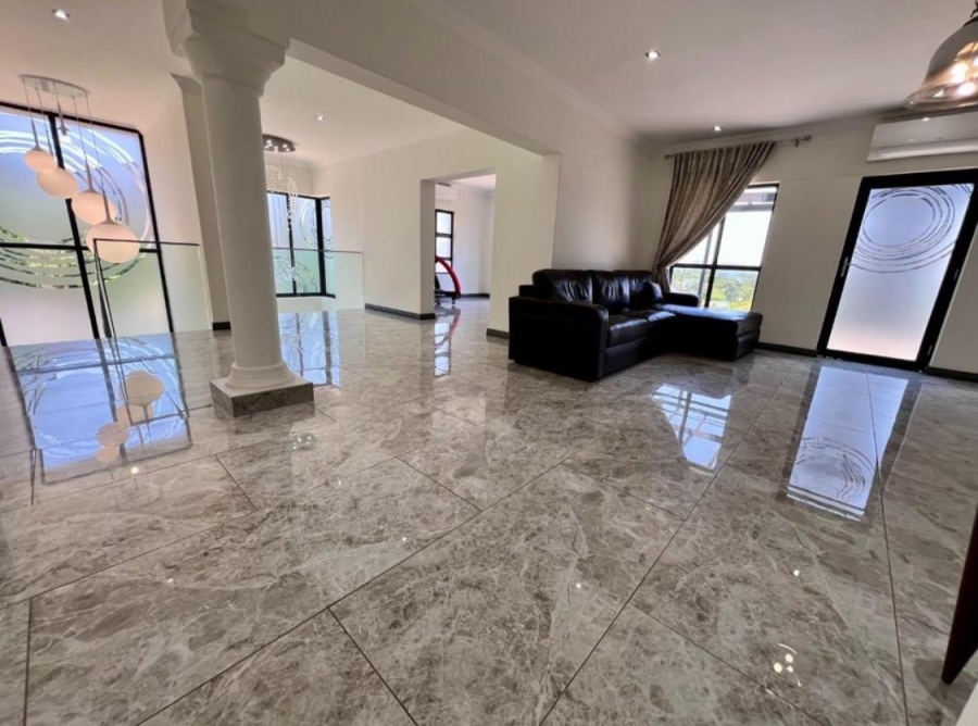 5 Bedroom Property for Sale in Copperleaf Estate Gauteng
