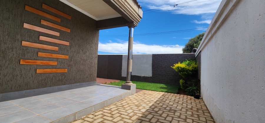 3 Bedroom Property for Sale in Protea Glen Gauteng