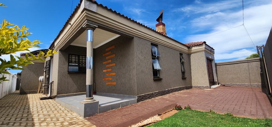 3 Bedroom Property for Sale in Protea Glen Gauteng