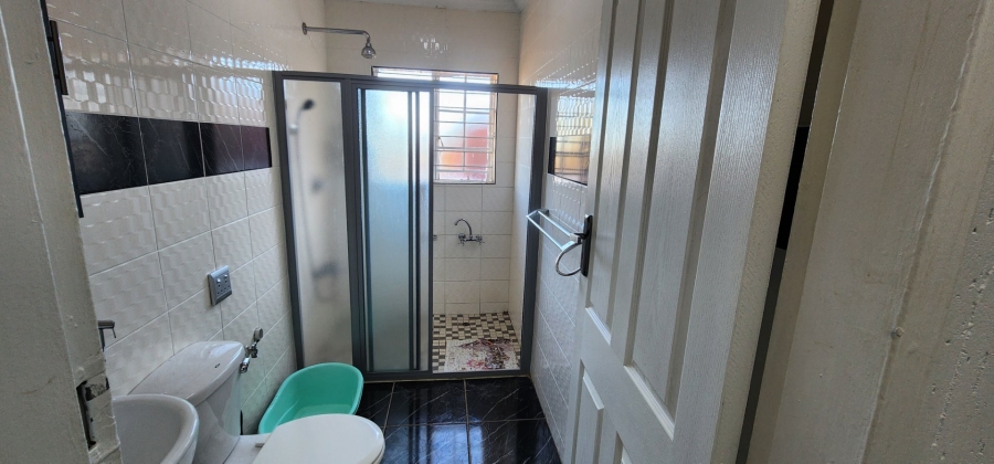 10 Bedroom Property for Sale in Lenasia Ext 1 Gauteng