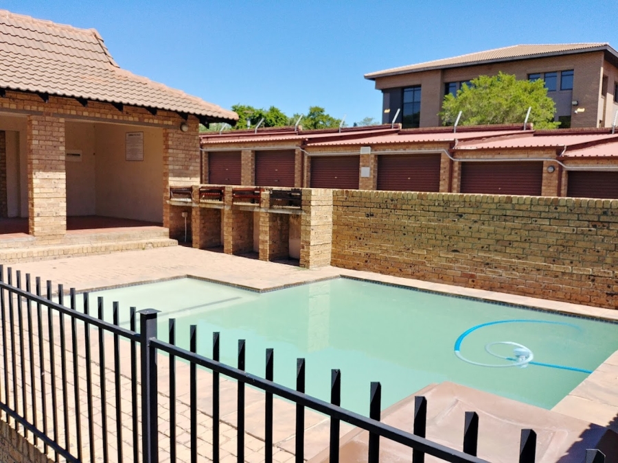 3 Bedroom Property for Sale in Midridge Park Gauteng