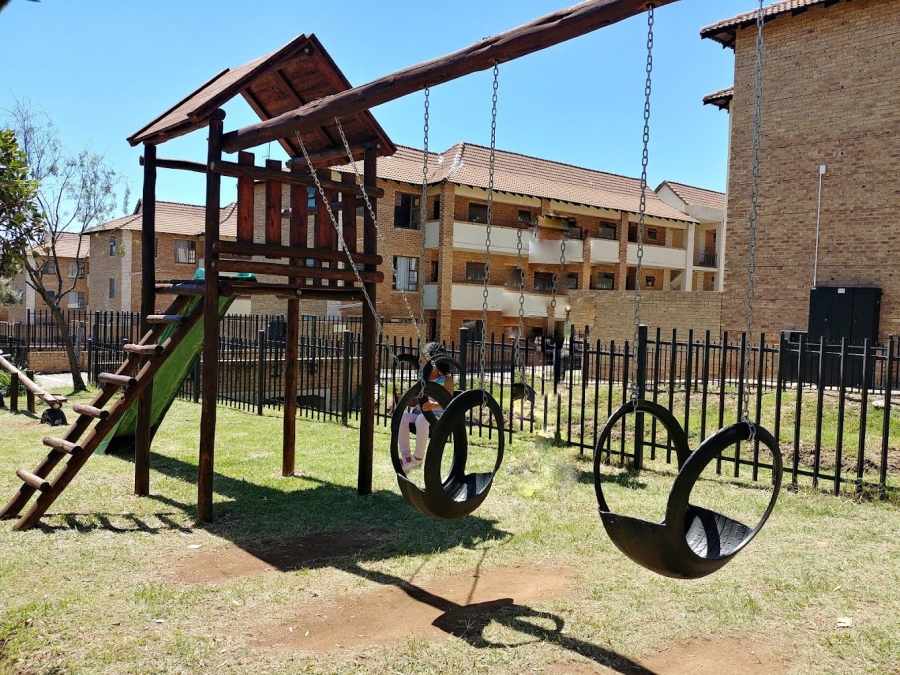 3 Bedroom Property for Sale in Midridge Park Gauteng