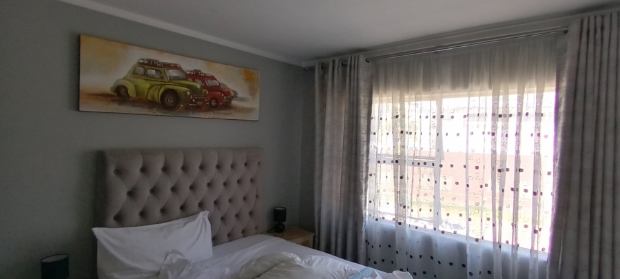 2 Bedroom Property for Sale in Menlyn Gauteng