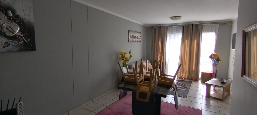 2 Bedroom Property for Sale in Menlyn Gauteng