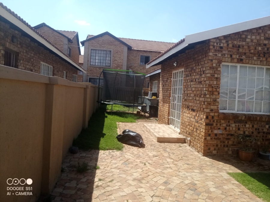 3 Bedroom Property for Sale in Westergloor Gauteng