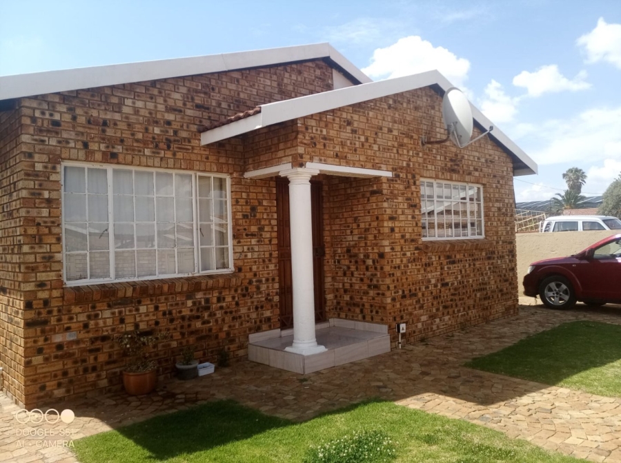 3 Bedroom Property for Sale in Westergloor Gauteng