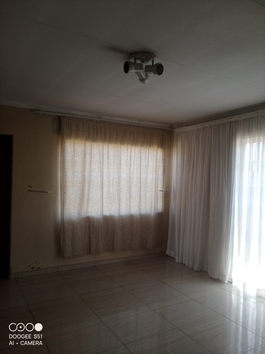 3 Bedroom Property for Sale in Westergloor Gauteng