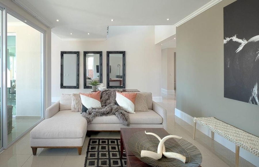 To Let 5 Bedroom Property for Rent in Waterfall Gauteng