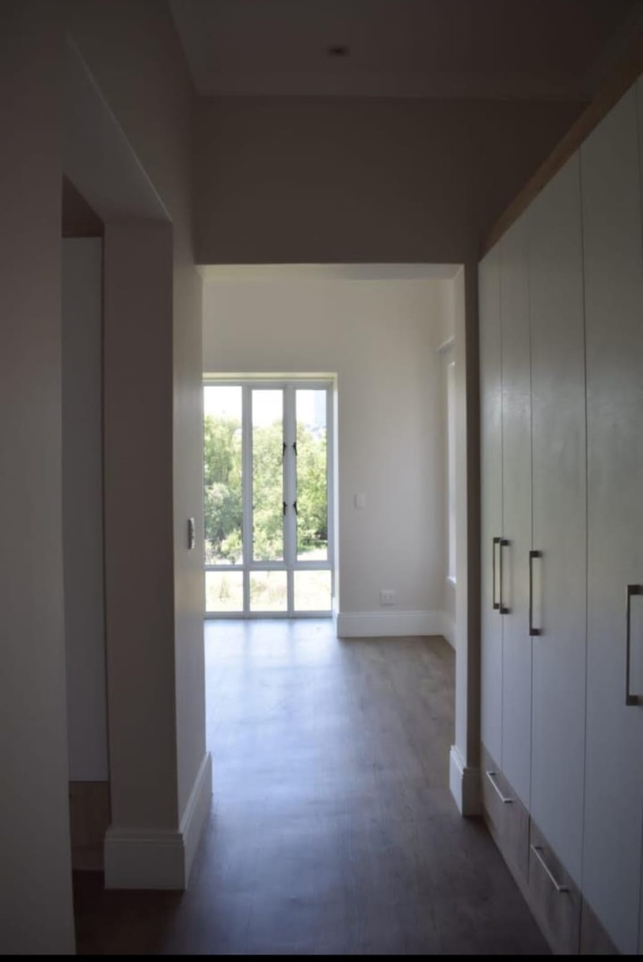 To Let 5 Bedroom Property for Rent in Waterfall Gauteng