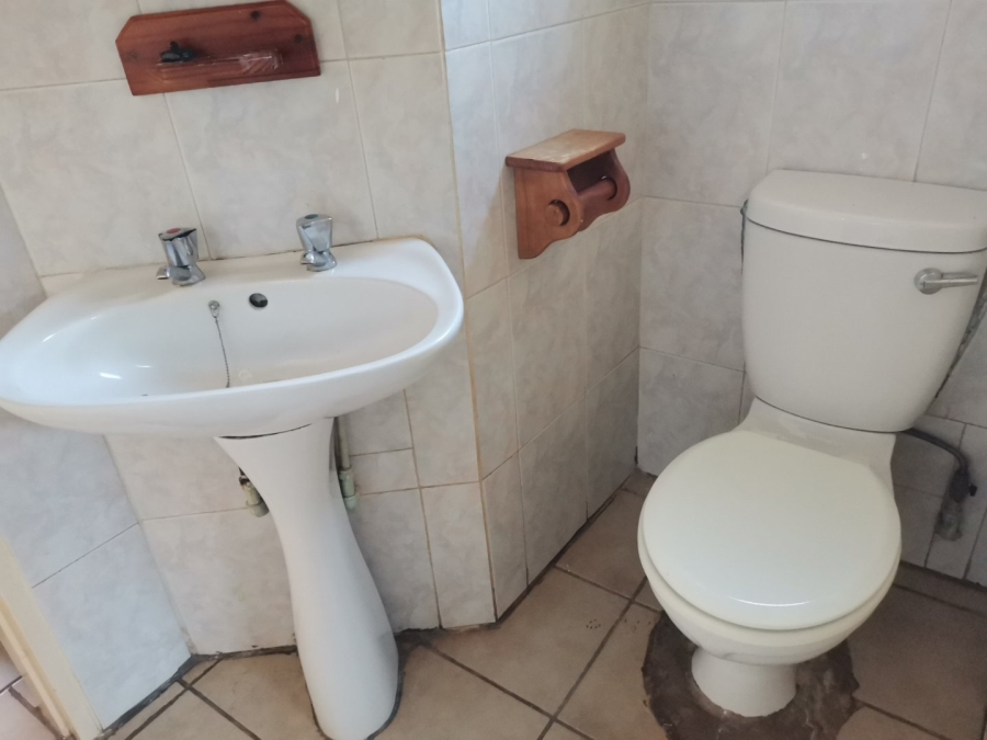 To Let 2 Bedroom Property for Rent in Hesteapark Gauteng