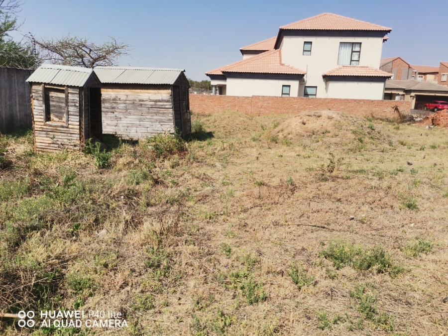  Bedroom Property for Sale in The Orchards Gauteng