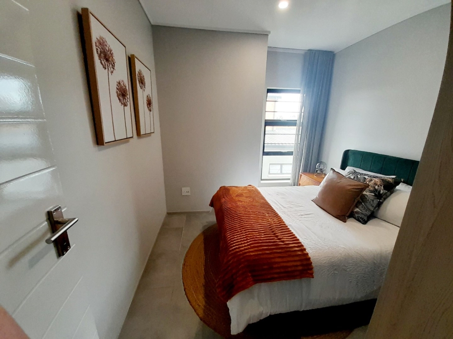 4 Bedroom Property for Sale in Rooihuiskraal North Gauteng