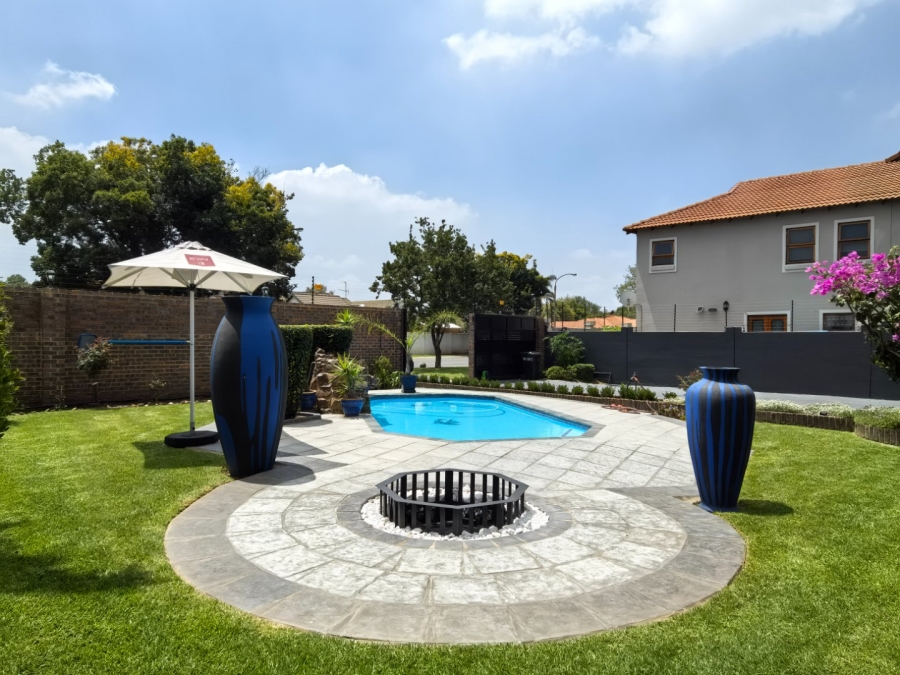 4 Bedroom Property for Sale in Beyers Park Gauteng