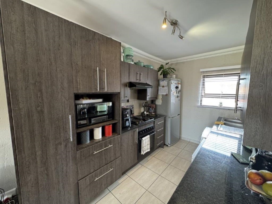 2 Bedroom Property for Sale in Terenure Gauteng