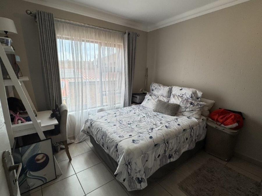 2 Bedroom Property for Sale in Terenure Gauteng