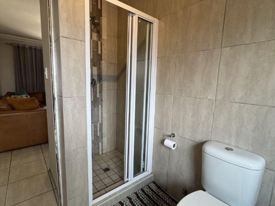 2 Bedroom Property for Sale in Terenure Gauteng