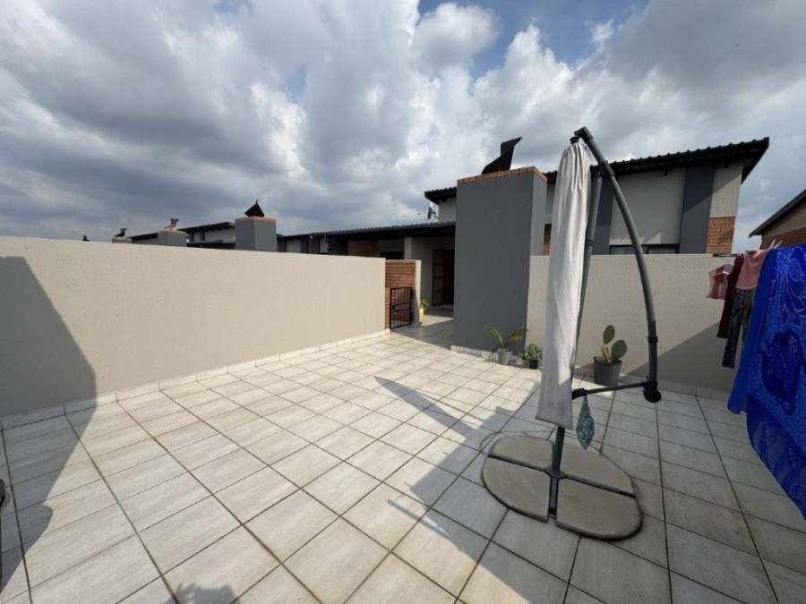 2 Bedroom Property for Sale in Terenure Gauteng