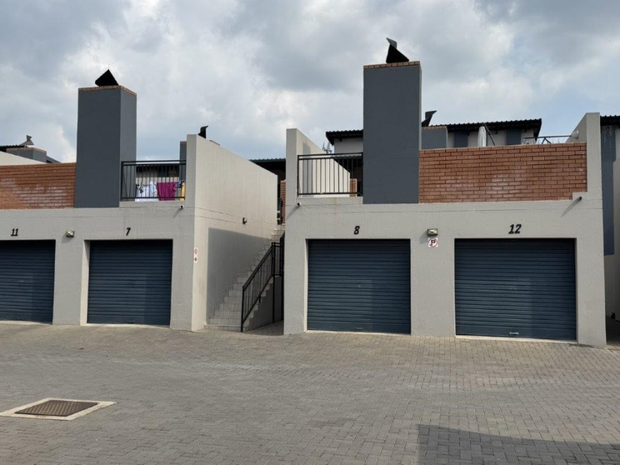 2 Bedroom Property for Sale in Terenure Gauteng