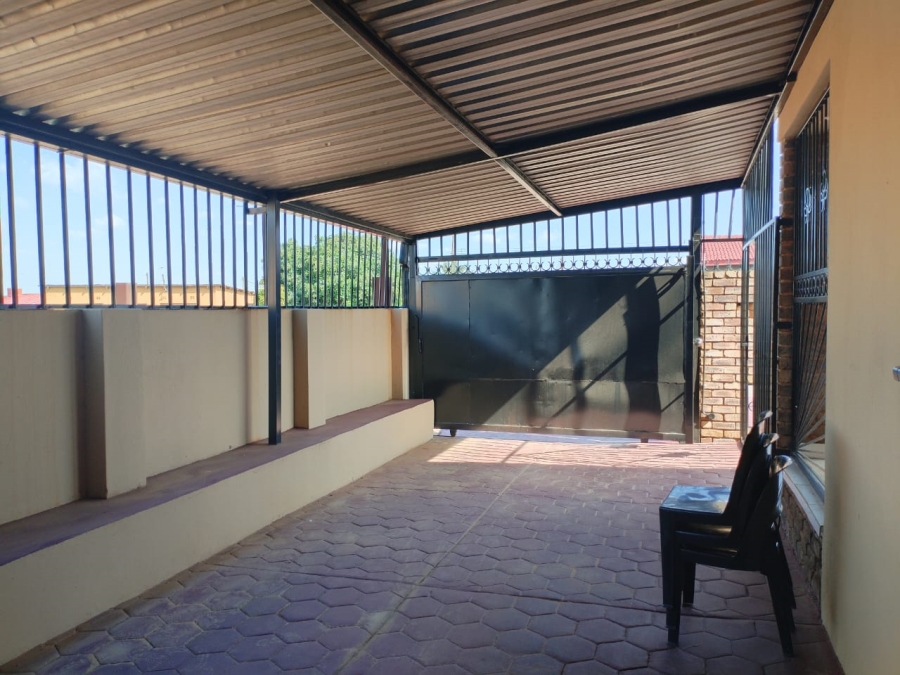 3 Bedroom Property for Sale in Soshanguve G Gauteng