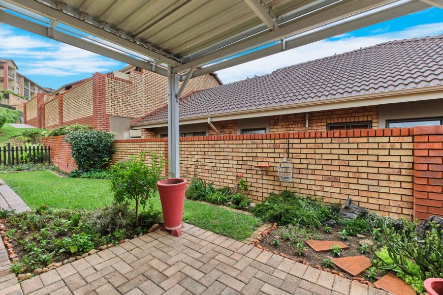 2 Bedroom Property for Sale in Olivedale Gauteng