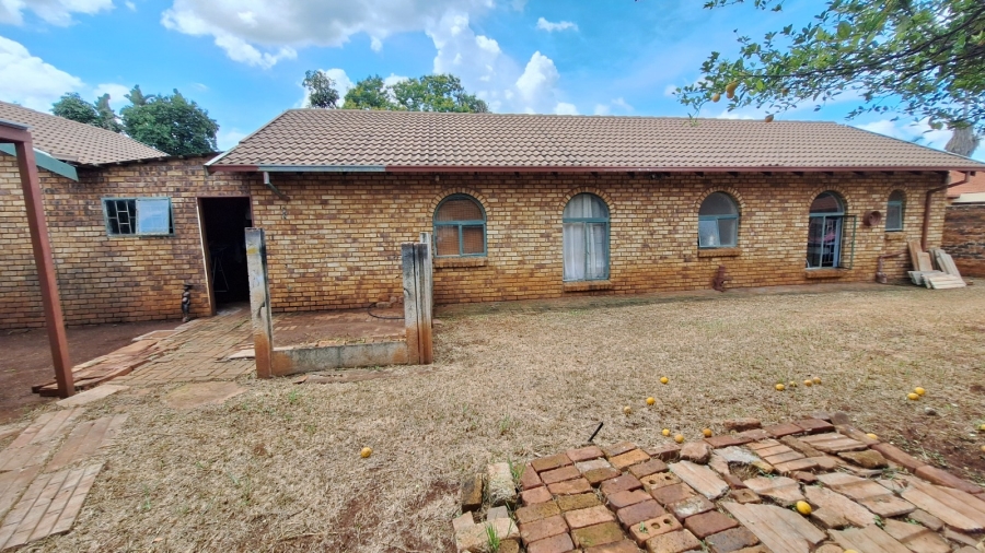 3 Bedroom Property for Sale in The Orchards Gauteng