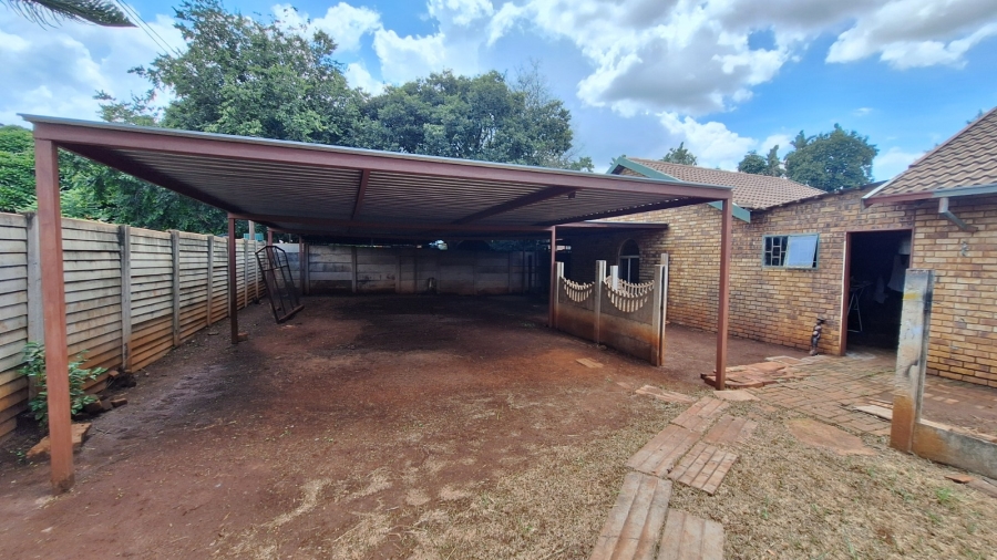 3 Bedroom Property for Sale in The Orchards Gauteng