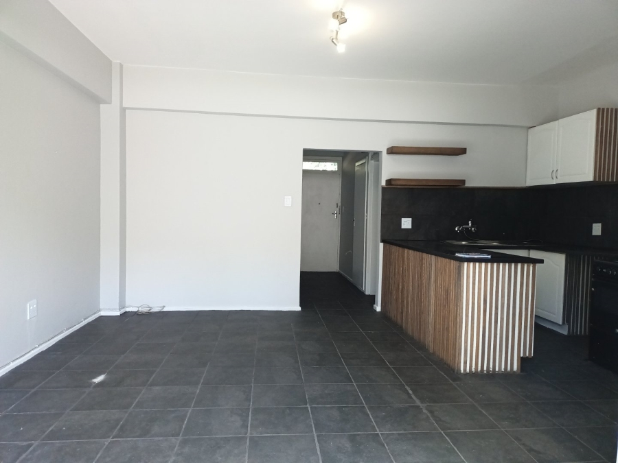 To Let 1 Bedroom Property for Rent in Illovo Gauteng