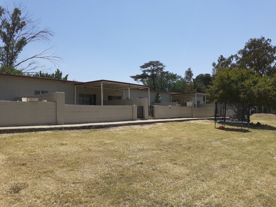  Bedroom Property for Sale in Zwartkops Gauteng