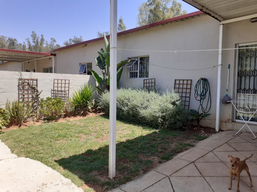  Bedroom Property for Sale in Zwartkops Gauteng