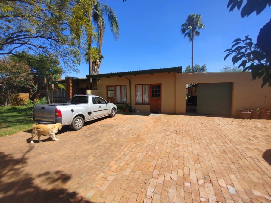 3 Bedroom Property for Sale in Kilner Park Gauteng