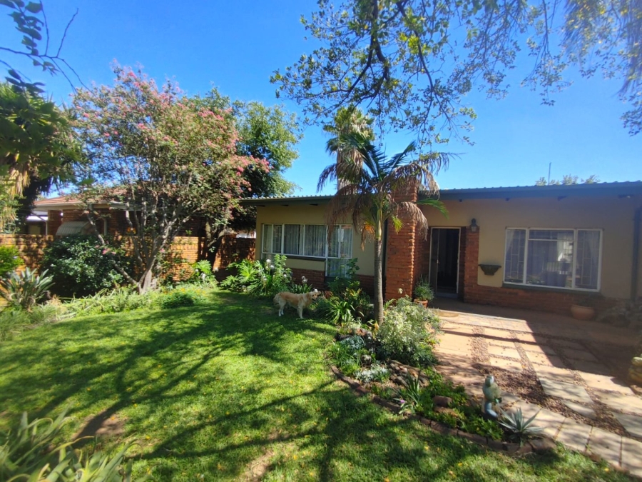 3 Bedroom Property for Sale in Kilner Park Gauteng