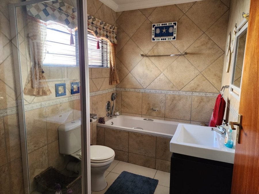 3 Bedroom Property for Sale in Witfield Gauteng
