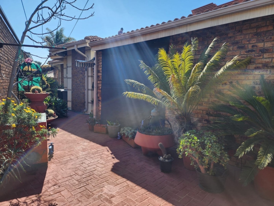 3 Bedroom Property for Sale in Witfield Gauteng