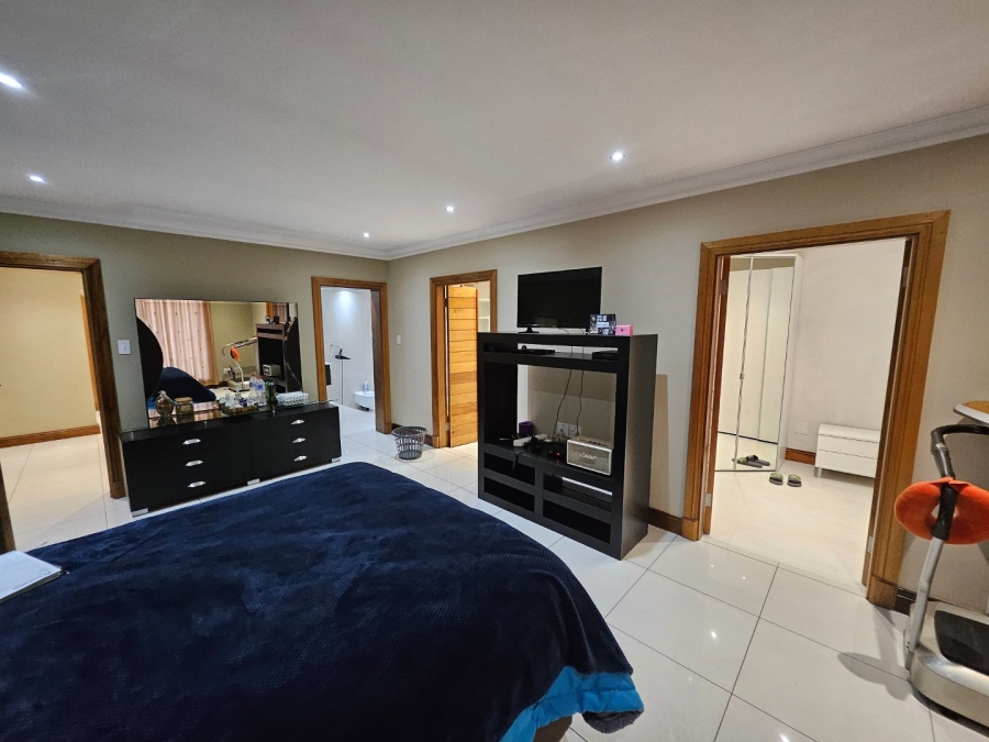 5 Bedroom Property for Sale in Henley on Klip Gauteng