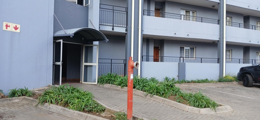 2 Bedroom Property for Sale in Menlyn Gauteng