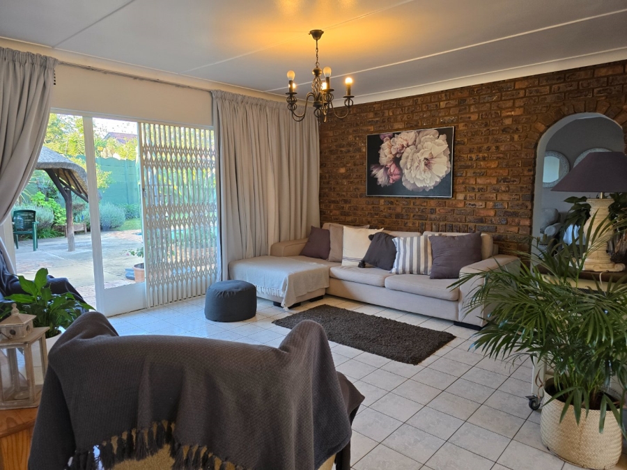 4 Bedroom Property for Sale in Marlands Gauteng